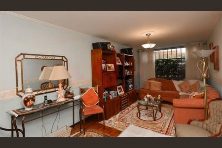 Casa à venda com 4 quartos, 170m² em Itaim Bibi, São Paulo