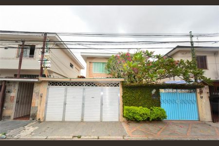 Casa à venda com 170m², 4 quartos e 2 vagas