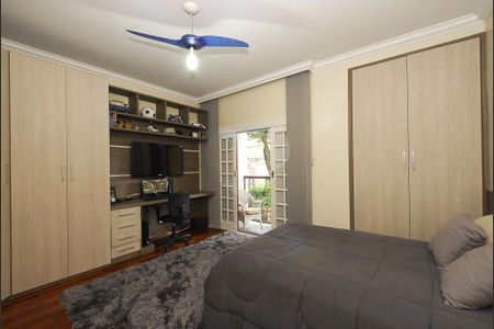 Casa à venda com 5 quartos, 600m² em Vila Campo Grande, São Paulo