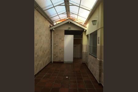 Casa à venda com 160m², 4 quartos e 3 vagas