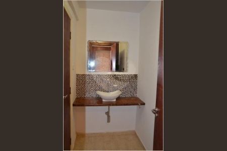 Casa à venda com 160m², 4 quartos e 3 vagas