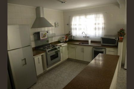 Casa à venda com 200m², 3 quartos e 2 vagas