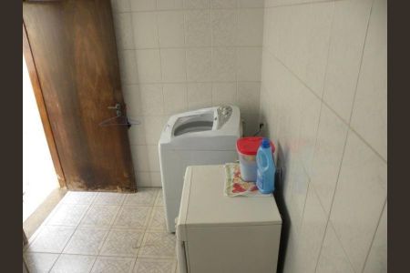 Casa à venda com 3 quartos, 200m² em Chácara Inglesa, São Paulo