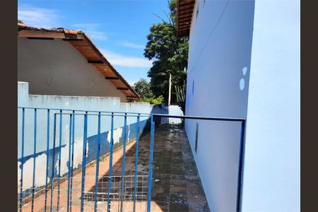 Casa à venda com 246m², 4 quartos e 6 vagas