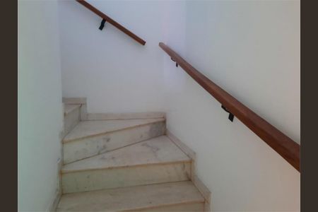 Casa à venda com 246m², 4 quartos e 6 vagas