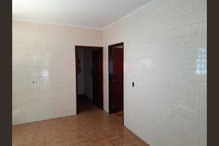 Casa à venda com 246m², 4 quartos e 6 vagas
