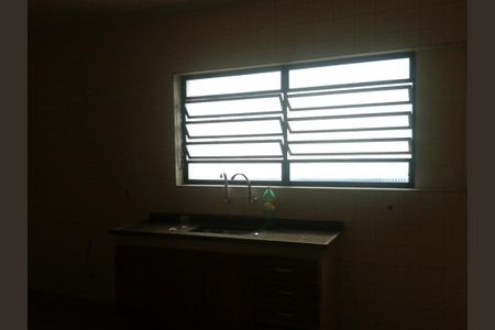 Casa à venda com 246m², 4 quartos e 6 vagas