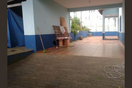 Casa à venda com 246m², 4 quartos e 6 vagas