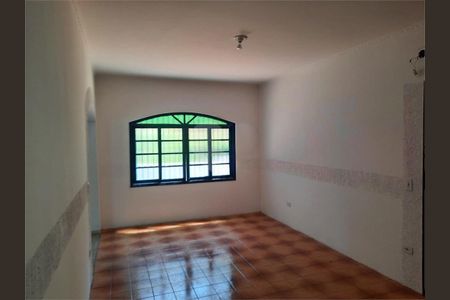 Casa à venda com 246m², 4 quartos e 6 vagas