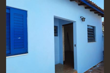 Casa à venda com 246m², 4 quartos e 6 vagas