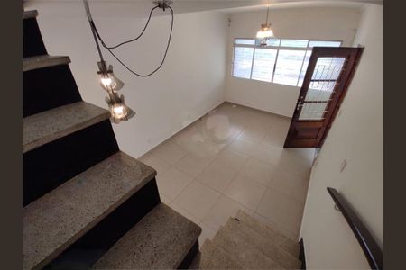 Casa à venda com 120m², 2 quartos e 2 vagas