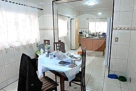 Casa à venda com 4 quartos, 240m² em Cambuci, São Paulo