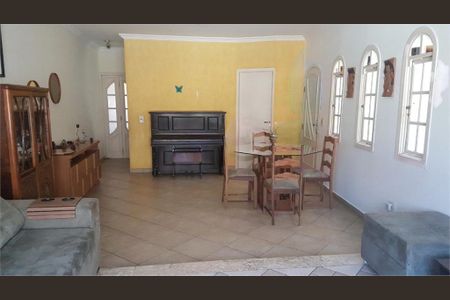 Casa à venda com 3 quartos, 200m² em Vila Isolina Mazzei, São Paulo