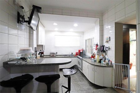 Casa à venda com 4 quartos, 175m² em Pompeia, São Paulo