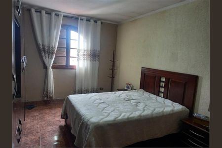 Casa à venda com 3 quartos, 135m² em Jardim Lallo, São Paulo