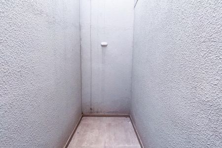 Apartamento para alugar com 28m², 1 quarto e sem vaga Apartamento para alugar com 28m², 1 quarto e sem vagaBanheiro