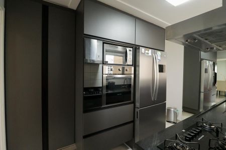 Apartamento para alugar com 110m², 3 quartos e 2 vagas Apartamento para alugar com 110m², 3 quartos e 2 vagasCozinha