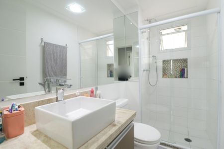 Apartamento para alugar com 110m², 3 quartos e 2 vagas Apartamento para alugar com 110m², 3 quartos e 2 vagasBanheiro Social