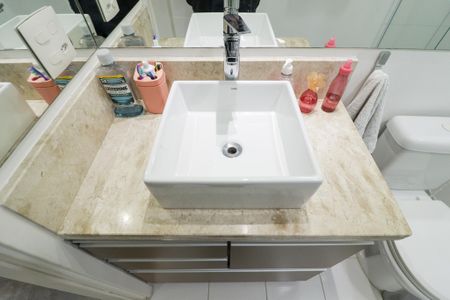 Apartamento para alugar com 110m², 3 quartos e 2 vagas Apartamento para alugar com 110m², 3 quartos e 2 vagasBanheiro Social