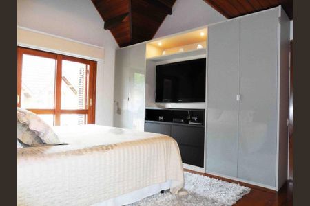 Casa à venda com 520m², 4 quartos e 6 vagas