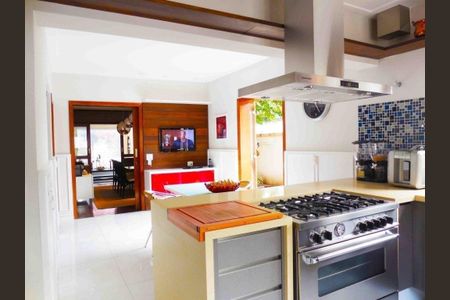 Casa à venda com 520m², 4 quartos e 6 vagas