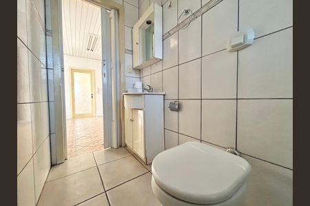 Casa para alugar com 129m², 3 quartos e 2 vagas Casa para alugar com 129m², 3 quartos e 2 vagasBanheiro