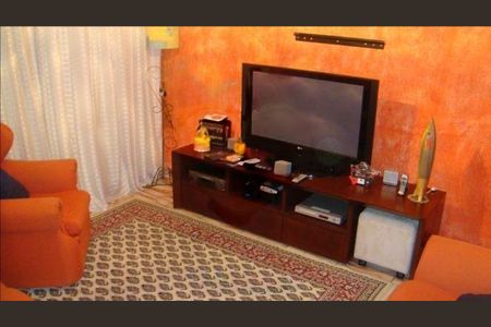 Casa à venda com 4 quartos, 375m² em Jardim Morumbi, São Paulo