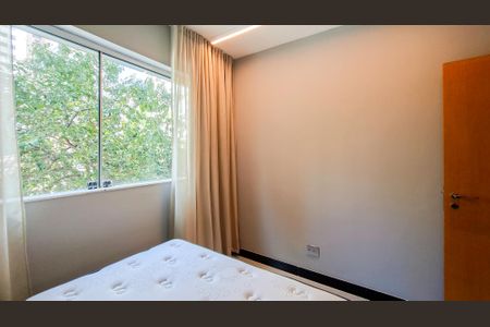 Quarto de apartamento para alugar com 1 quarto, 39m² em Lourdes, Belo Horizonte