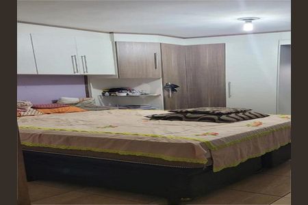 Casa à venda com 105m², 3 quartos e 2 vagas