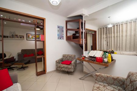 Casa para alugar com 196m², 4 quartos e 3 vagasSala de Estar