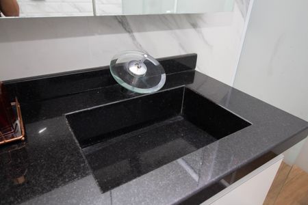 Casa para alugar com 196m², 4 quartos e 3 vagasBanheiro da Suíte 2