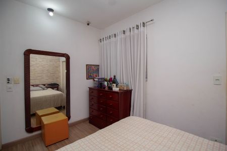 Casa para alugar com 196m², 4 quartos e 3 vagasQuarto 1 - Suíte 1