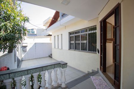 Casa para alugar com 196m², 4 quartos e 3 vagasHall de entrada