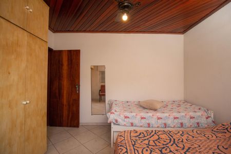 Casa para alugar com 196m², 4 quartos e 3 vagasQuarto 4