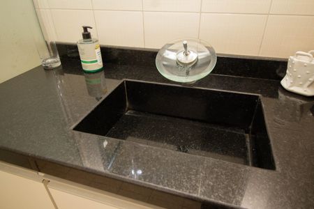 Casa para alugar com 196m², 4 quartos e 3 vagasBanheiro Social 1 