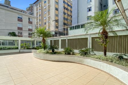 Apartamento à venda com 70m², 2 quartos e 1 vagaÁrea comum