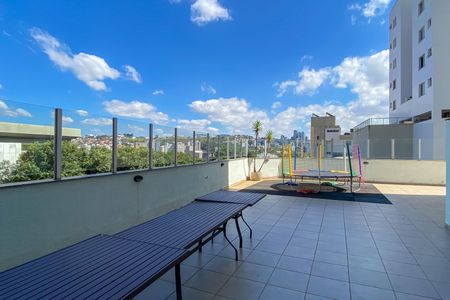 Apartamento à venda com 70m², 2 quartos e 1 vagaÁrea comum
