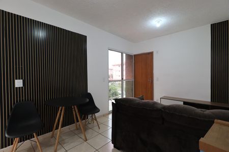 Sala de apartamento para alugar com 2 quartos, 47m² em Parque Ribeirao Preto, Ribeirão Preto