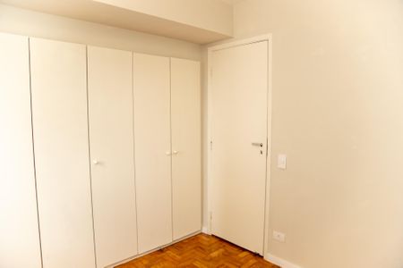 Apartamento à venda com 86m², 3 quartos e 1 vaga Apartamento à venda com 86m², 3 quartos e 1 vagaQuarto 2