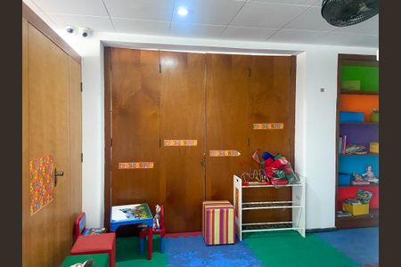 Apartamento à venda com 86m², 3 quartos e 1 vaga Apartamento à venda com 86m², 3 quartos e 1 vagaBrinquedoteca