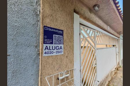 Casa para alugar com 45m², 2 quartos e sem vagaFachada - Plaquinha