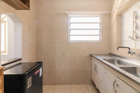 Casa para alugar com 45m², 2 quartos e sem vagaCozinha e Área de Serviço