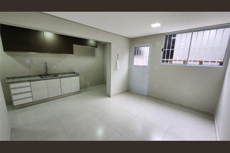Casa à venda com 190m², 6 quartos e sem vaga
