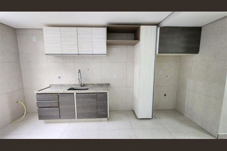 Casa à venda com 190m², 6 quartos e sem vaga
