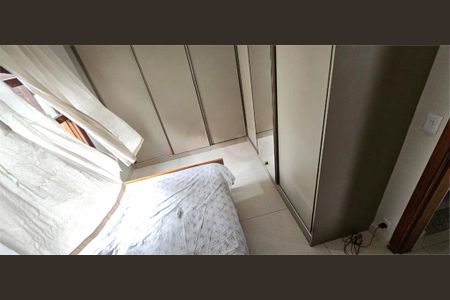 Casa à venda com 6 quartos, 190m² em Jardim Fernandes, São Paulo