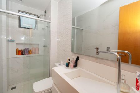 Apartamento para alugar com 180m², 4 quartos e 3 vagasBanheiro da Suíte