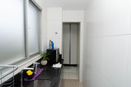 Apartamento para alugar com 180m², 4 quartos e 3 vagasÁrea de Serviço 1