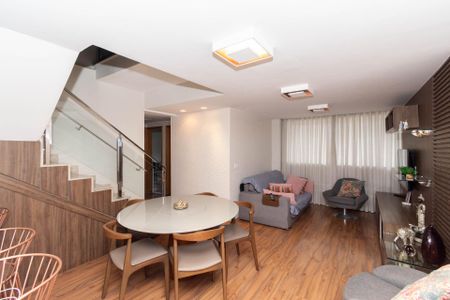 Sala de TV e Jantar de apartamento para alugar com 4 quartos, 180m² em Milionários, Belo Horizonte