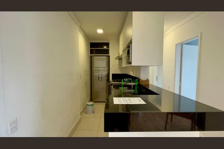 Apartamento para alugar com 97m², 2 quartos e 2 vagasCozinha
