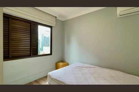 Apartamento para alugar com 97m², 2 quartos e 2 vagasQuarto 2